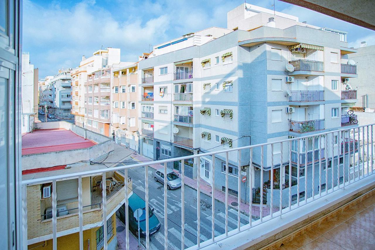 125 City Beach - Alicante Holiday Торевиеха Екстериор снимка